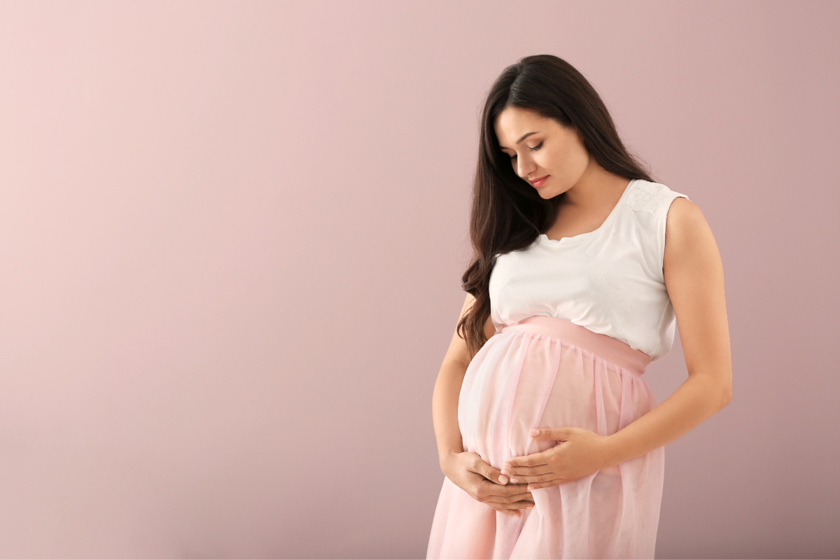 Nourishing Expectation: Blackcurrant Electrolyte Pregnancy Drink